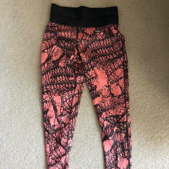 Nike leggings - Picture 1 of 3